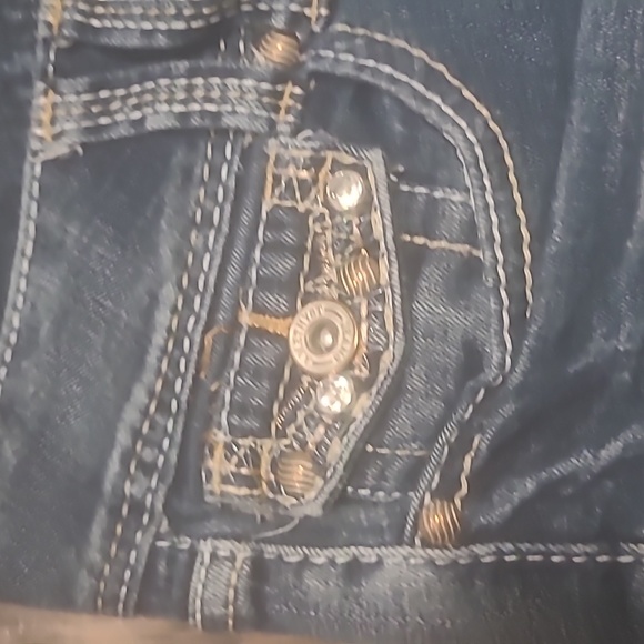 Amethyst jeans - Picture 2 of 10